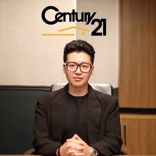 Lucas Xie – Montreal Real Estate Broker for Residential Buyers and Sellers